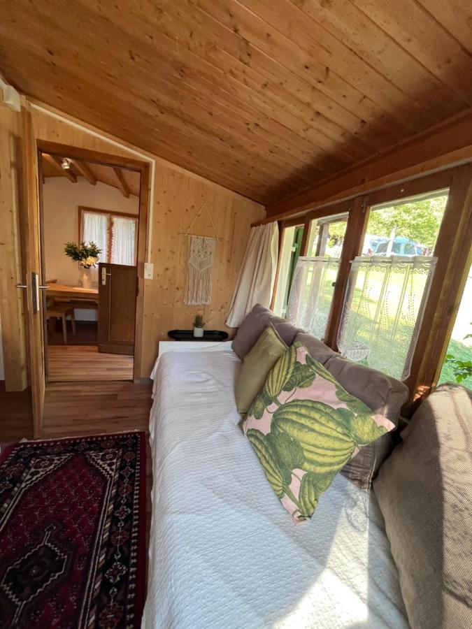 トリーゼン Campingplatz Mittagsspitze Bed & Breakfast エクステリア 写真